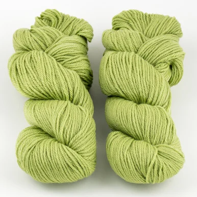 220 // 1002 Leaf Green